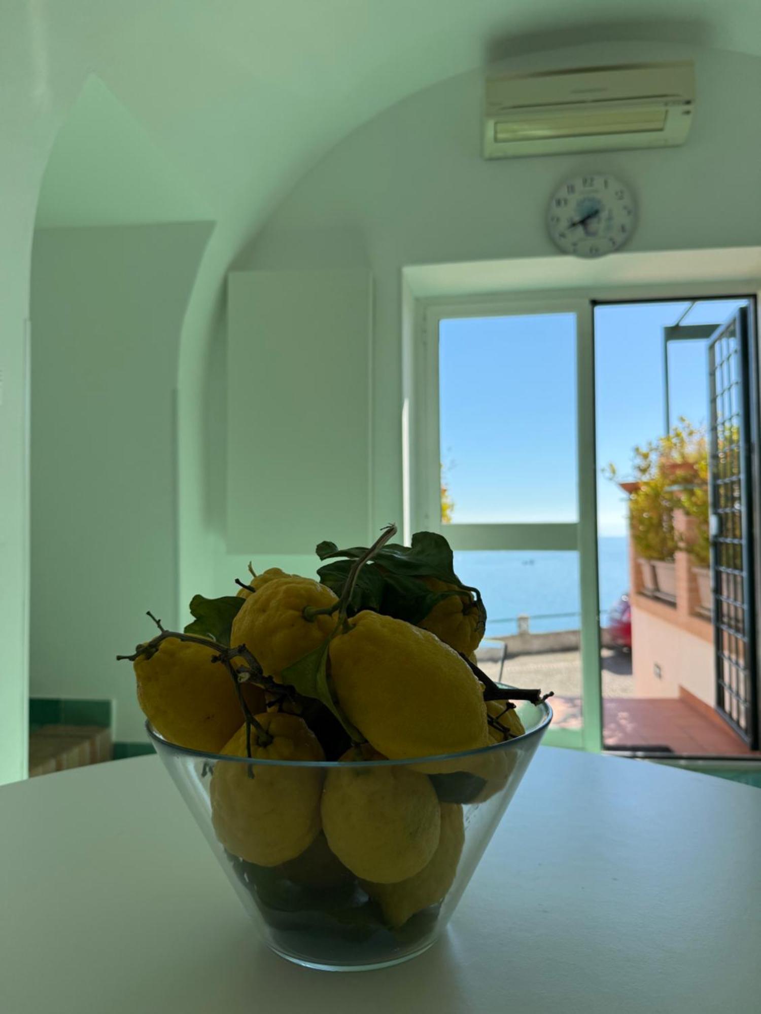 Casa Gabriella - Amalfi Coast - Free Parking - Full Sea View Villa Vietri Exterior foto